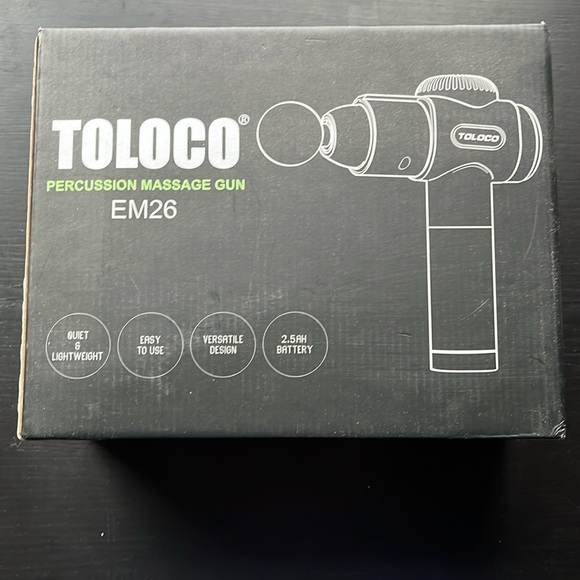 Toloco Massage Gun black with 10 attachments, portable case and user manual - Picture 1 of 9